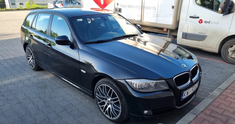 BMW Seria 3 cena 26000 przebieg: 224450, rok produkcji 2012 z Wieliczka małe 254